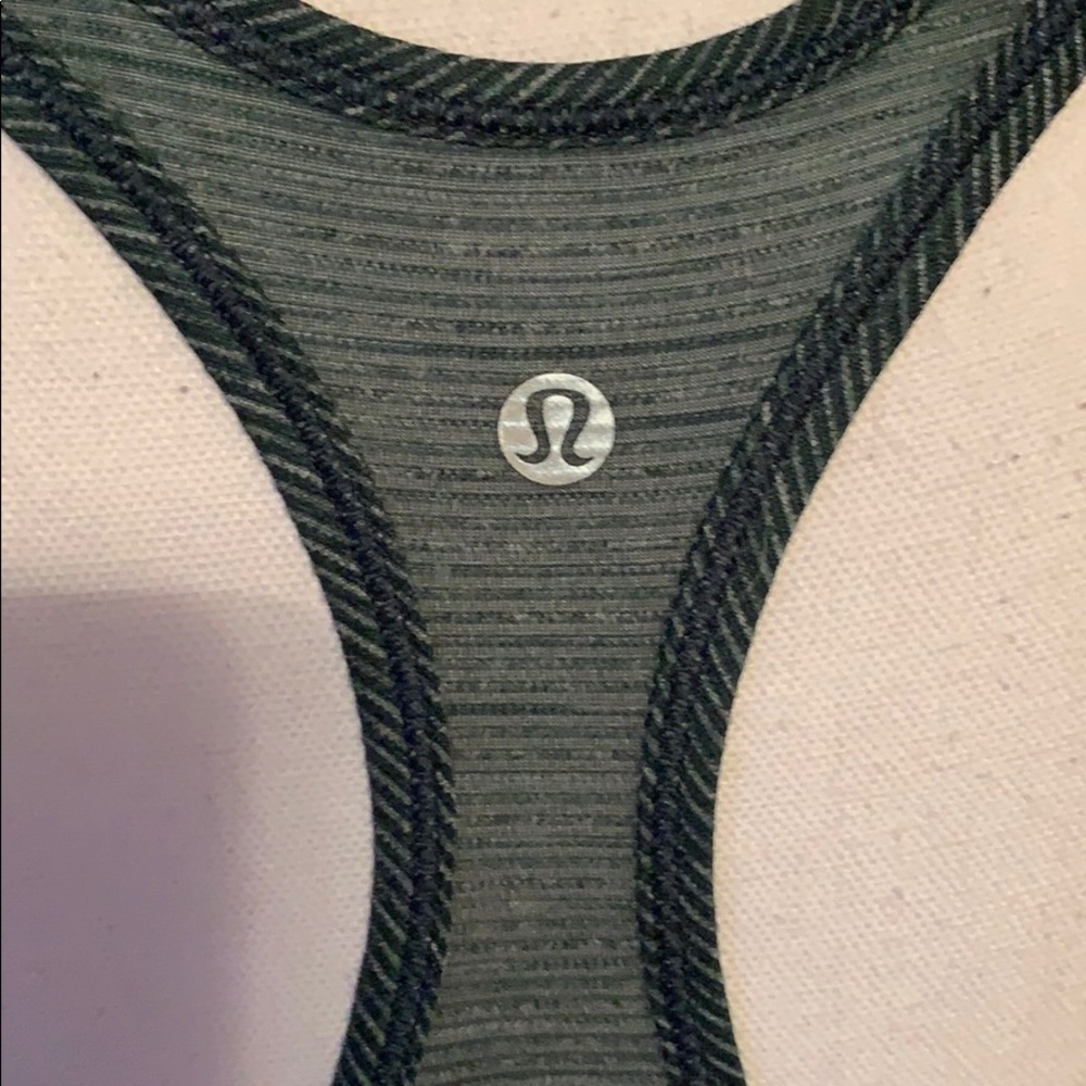 Lululemon Tank - Picture 5 of 8